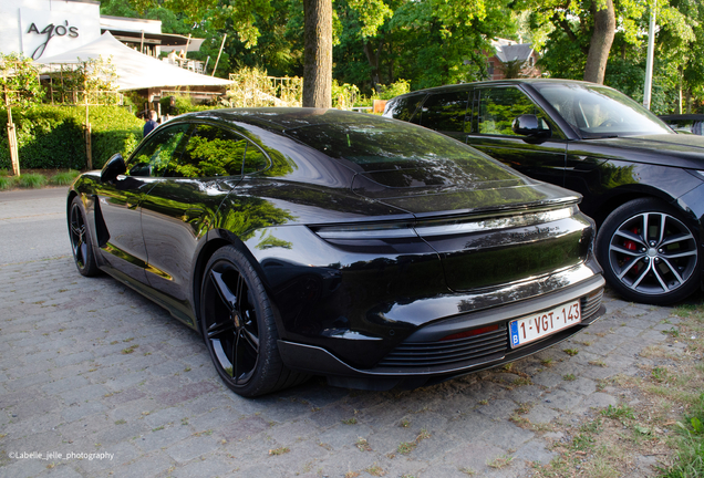 Porsche Taycan Turbo S