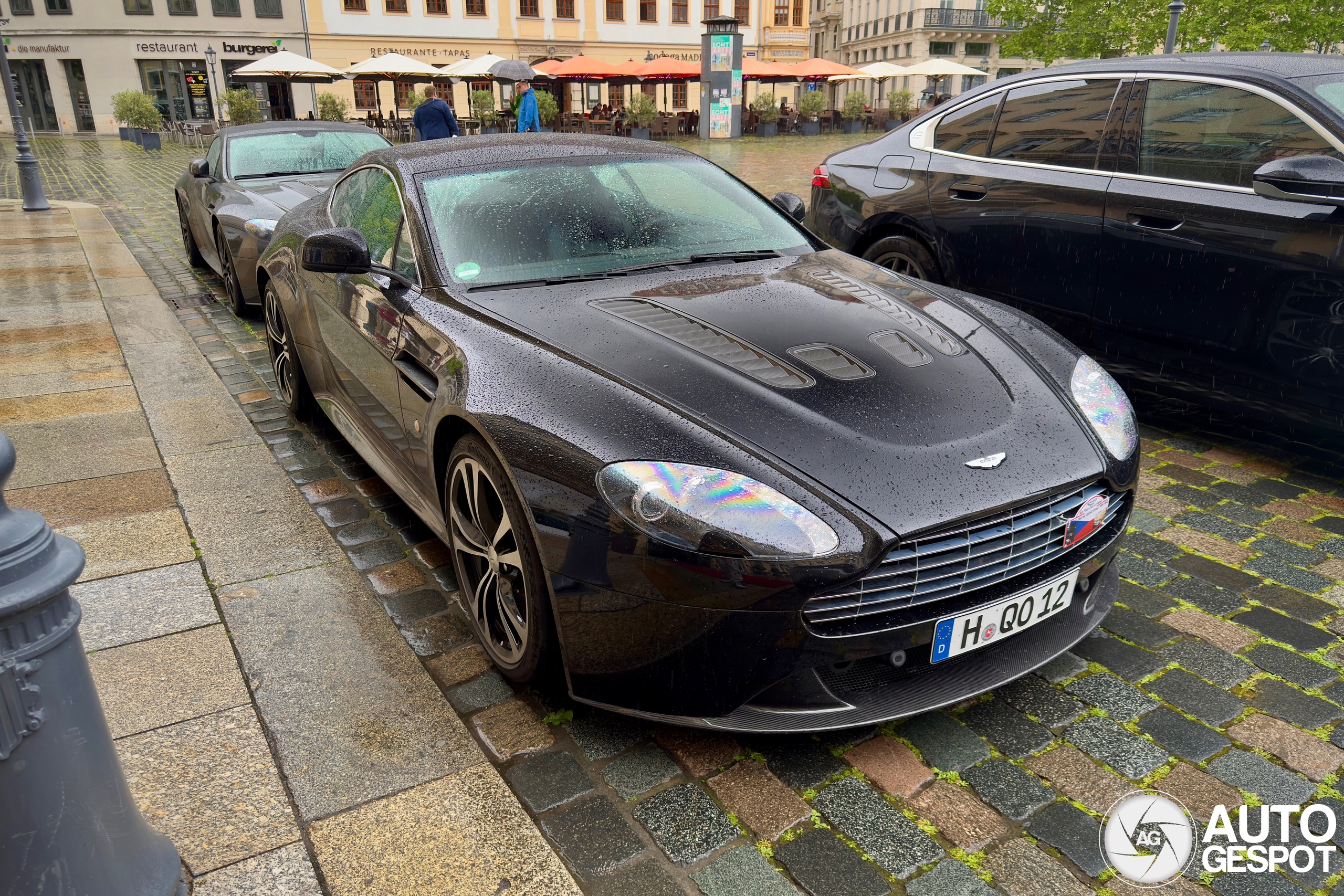 Aston Martin V12 Vantage