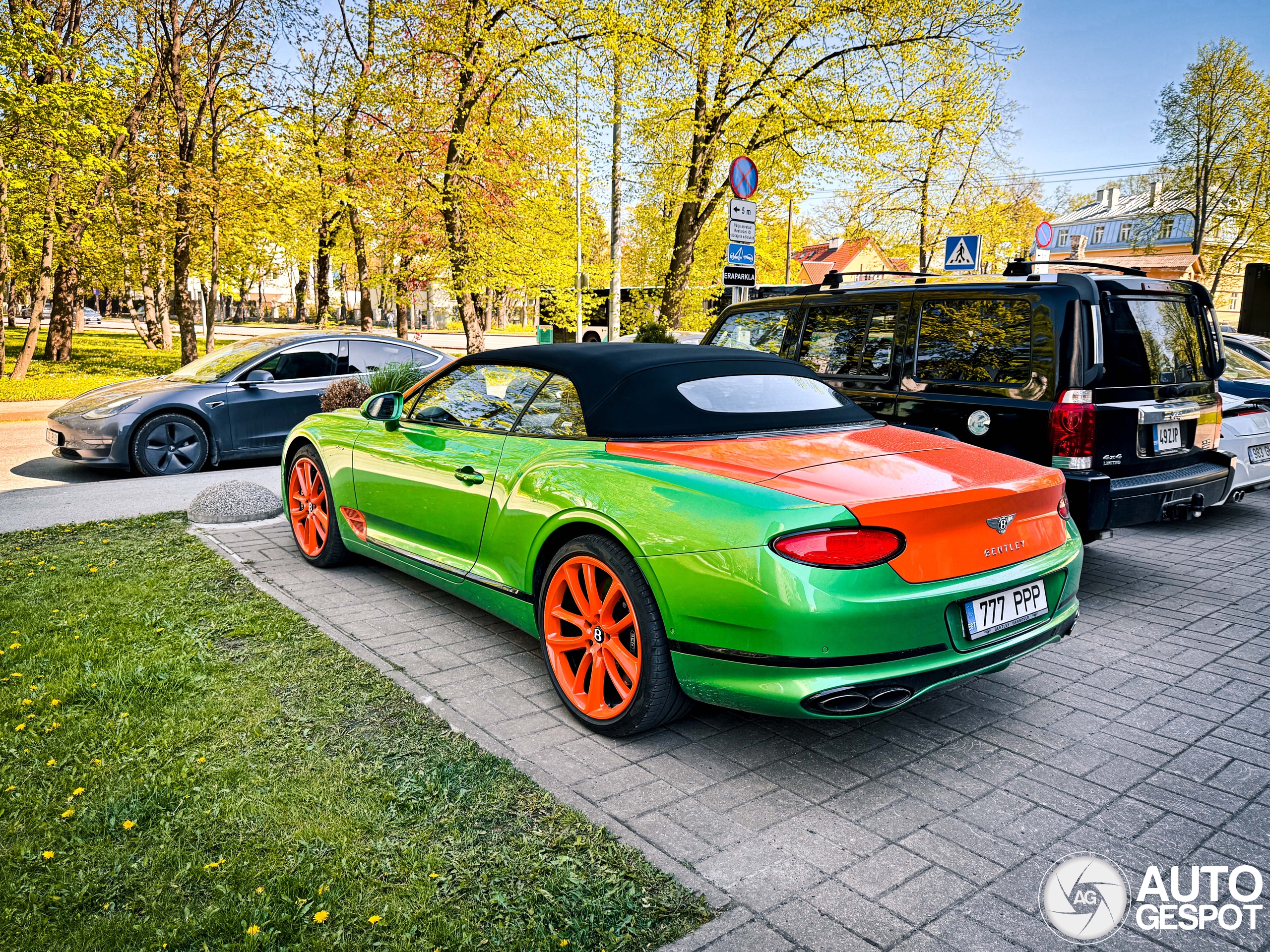 Zou deze Bentley Continental GTC blind samengesteld zijn?