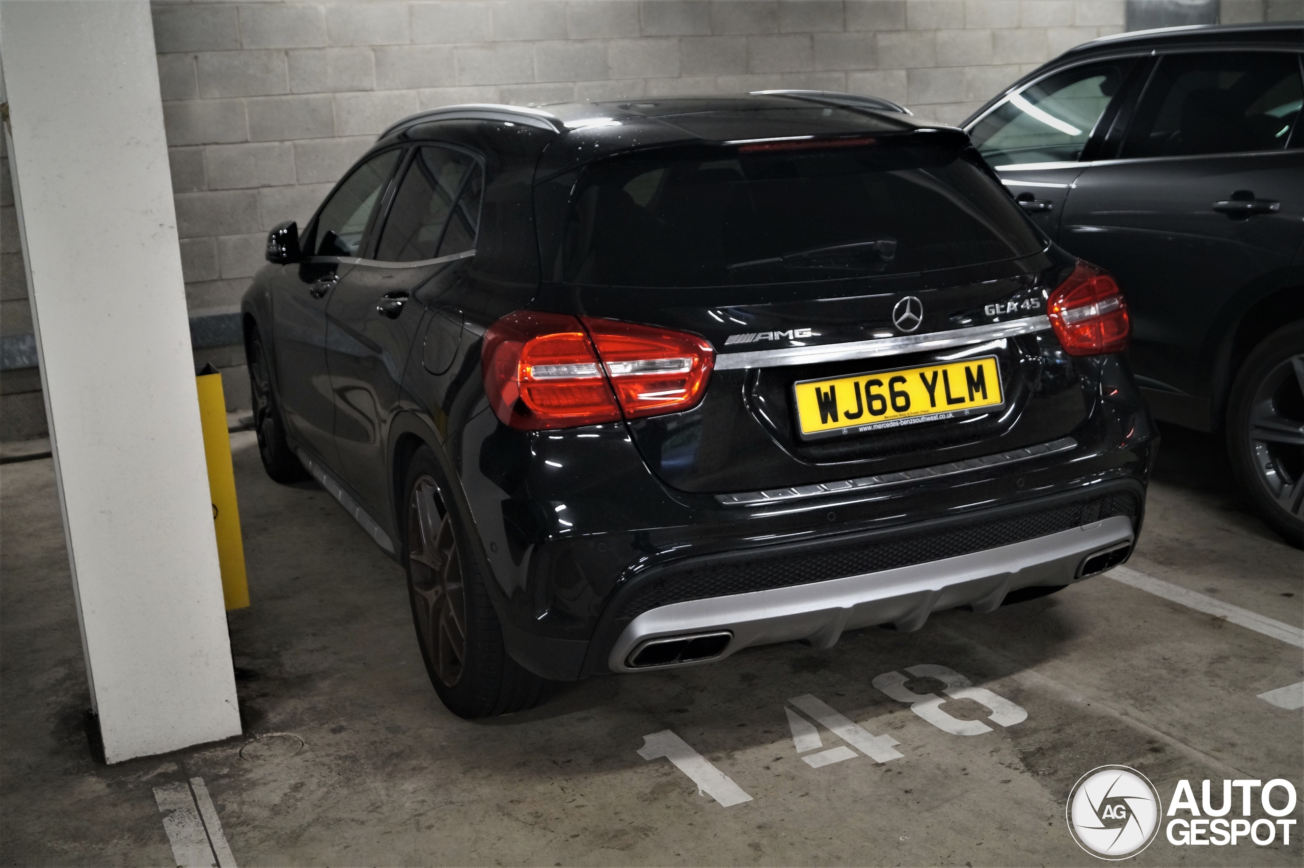 Mercedes-AMG GLA 45 X156