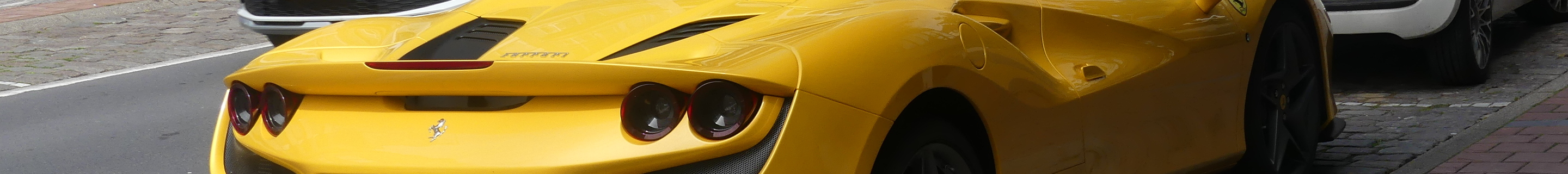 Ferrari F8 Spider