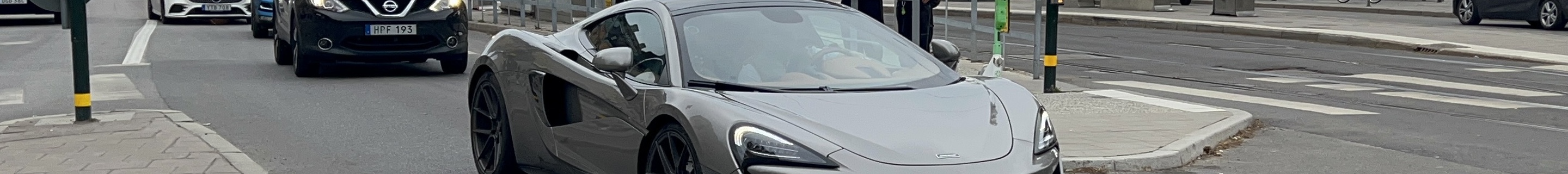 McLaren 570GT