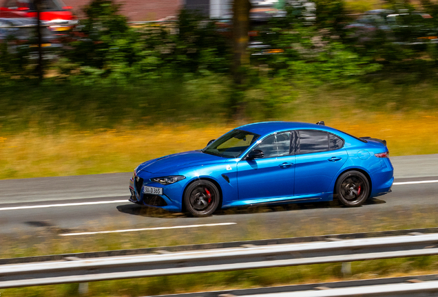 Alfa Romeo Giulia Quadrifoglio 2023