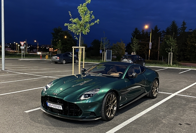 Aston Martin Vanquish 2025