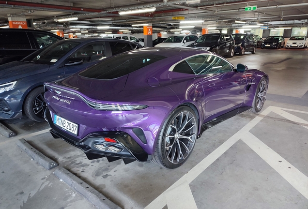 Aston Martin Vantage 2024