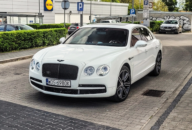 Bentley Flying Spur V8