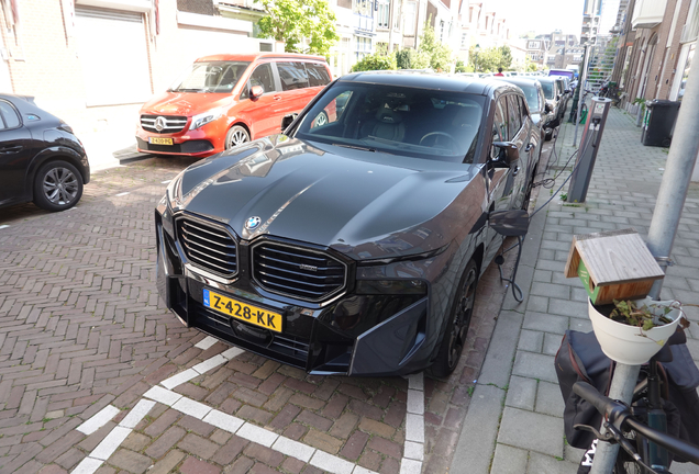 BMW XM G09