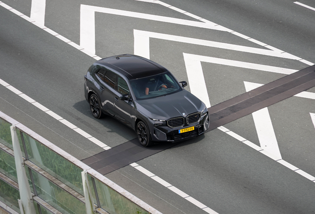 BMW XM G09
