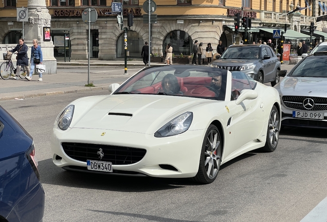 Ferrari California