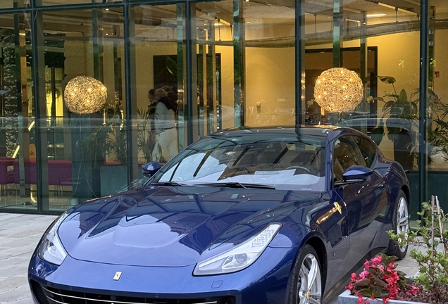 Ferrari GTC4Lusso