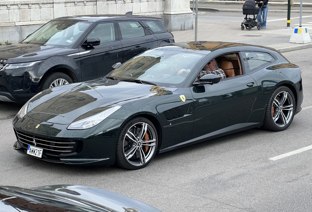 Ferrari GTC4Lusso