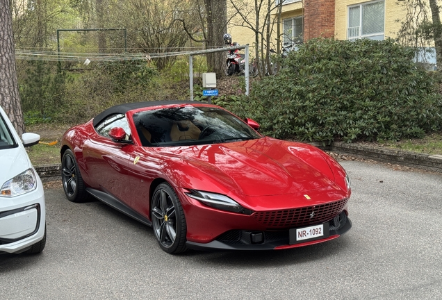 Ferrari Roma Spider