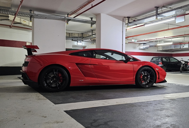 Lamborghini Gallardo LP570-4 Super Trofeo Stradale