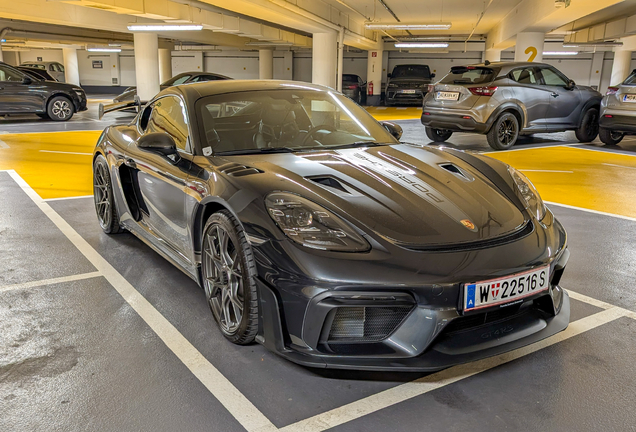 Porsche 718 Cayman GT4 RS Weissach Package
