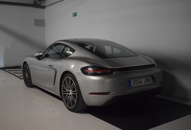 Porsche 718 Cayman S