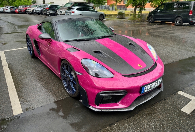 Porsche 718 Spyder RS Weissach Package
