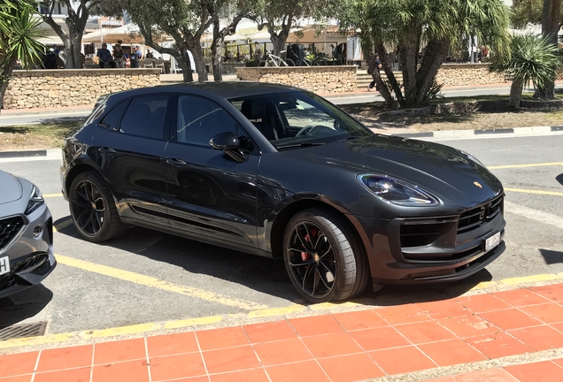 Porsche 95B Macan GTS MkIII