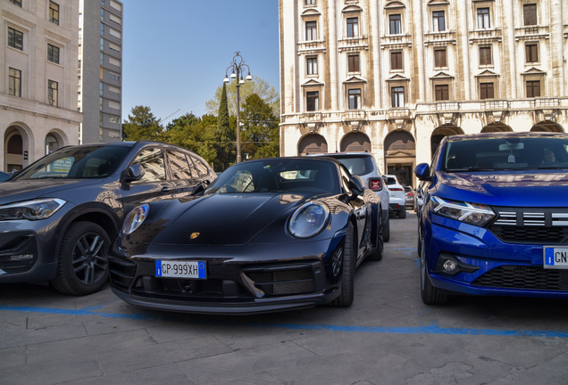 Porsche 992 Carrera 4 GTS Cabriolet MkI