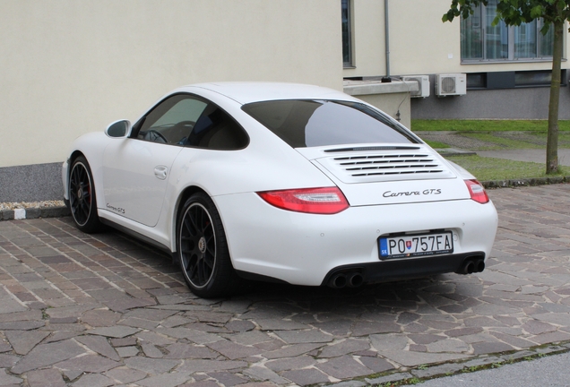 Porsche 997 Carrera GTS