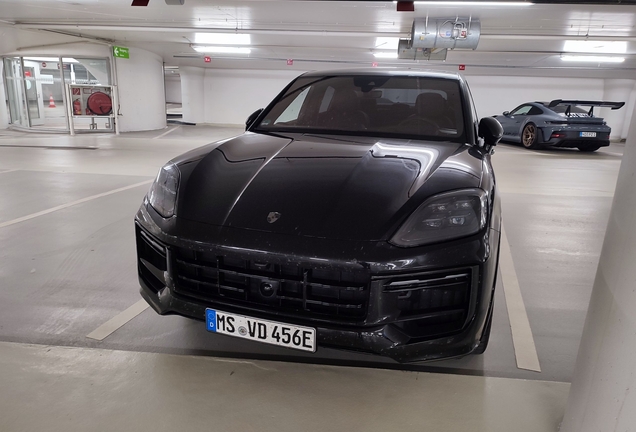 Porsche Cayenne Coupé Turbo E-Hybrid