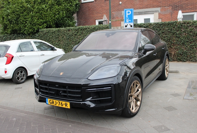 Porsche Cayenne Coupé Turbo E-Hybrid