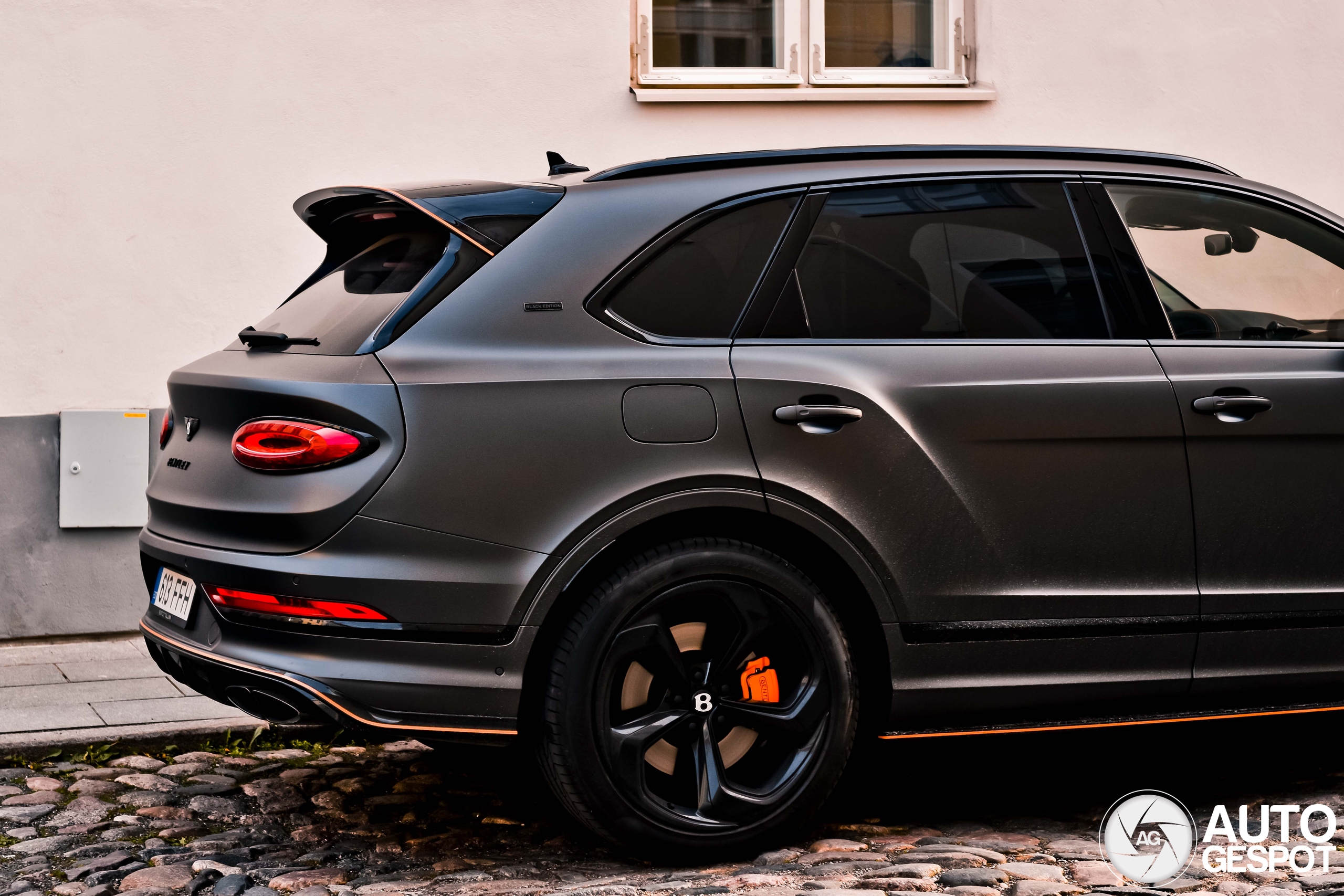 Bentley Bentayga V8 S 2024 Black Edition