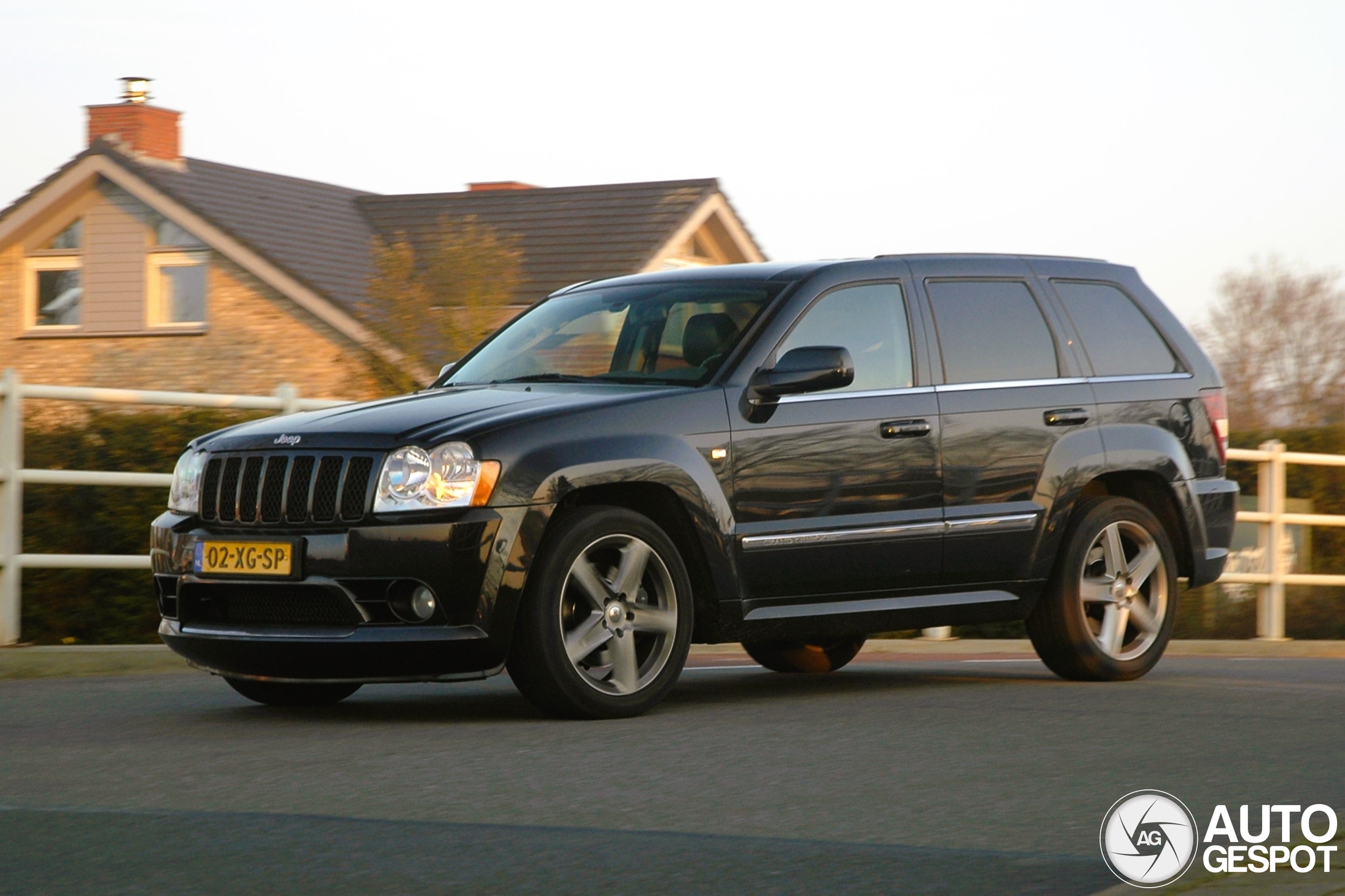 Jeep Grand Cherokee SRT-8 2005