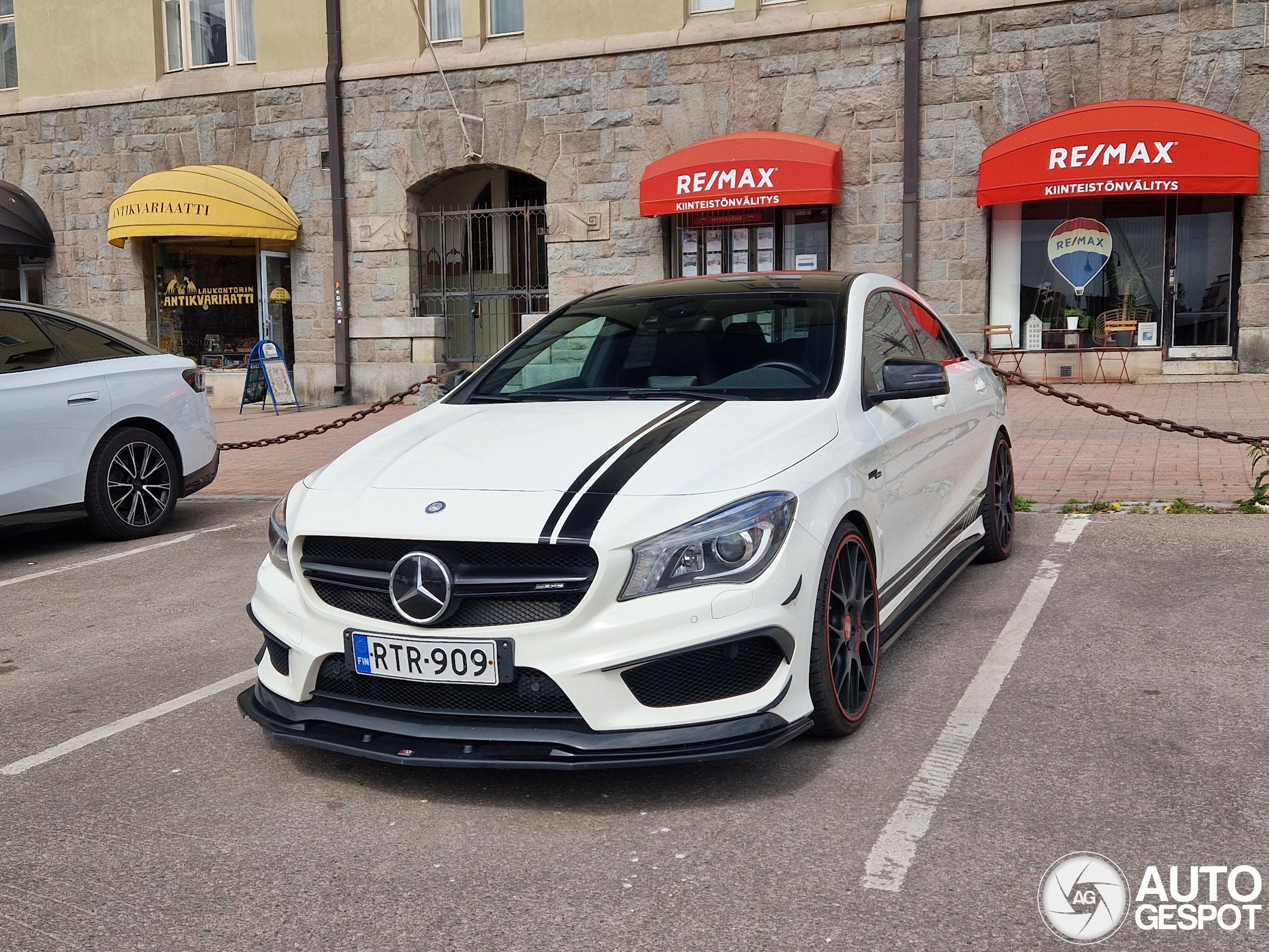 Mercedes-Benz CLA 45 AMG C117