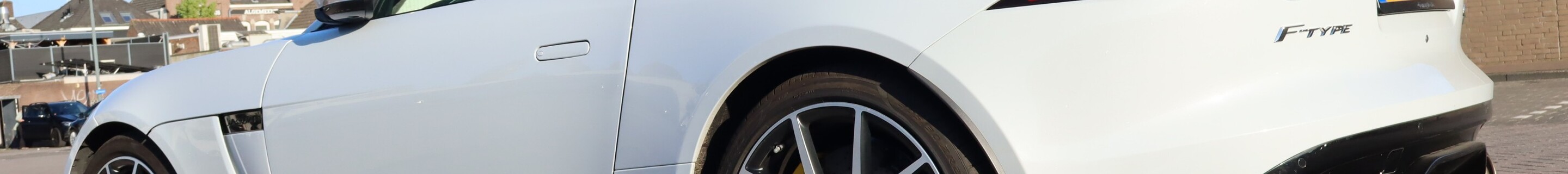 Jaguar F-TYPE SVR Coupé 2017