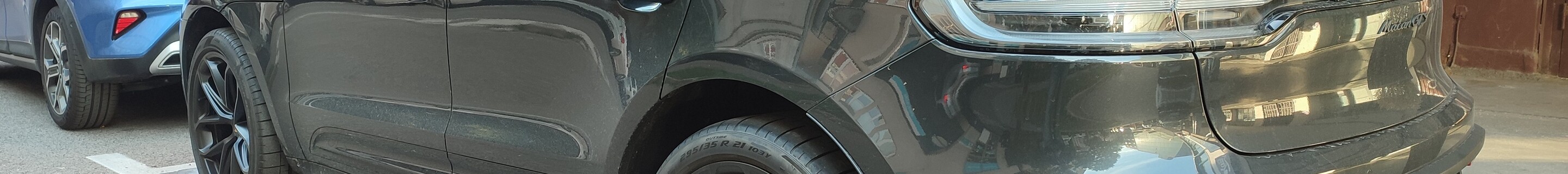 Porsche 95B Macan GTS MkIII