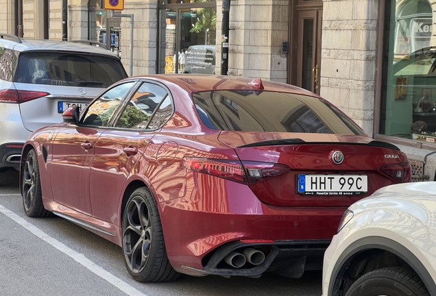 Alfa Romeo Giulia Quadrifoglio
