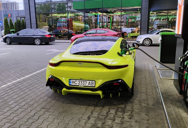 Aston Martin V8 Vantage 2018