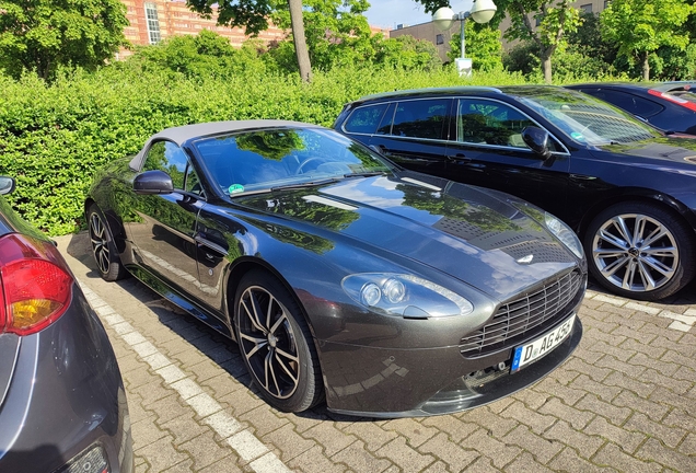 Aston Martin V8 Vantage S Roadster