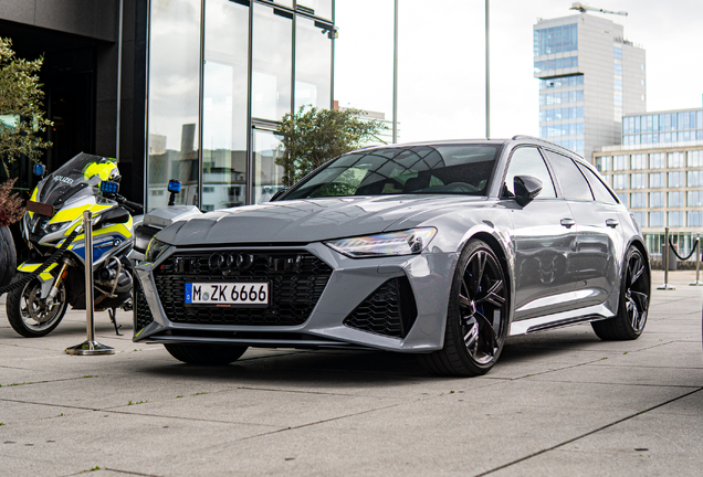 Audi RS6 Avant C8