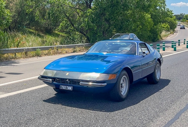 Ferrari 365 GTB/4 Daytona