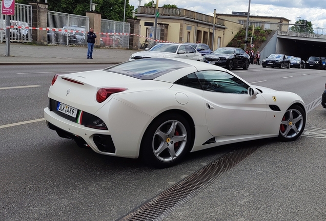 Ferrari California