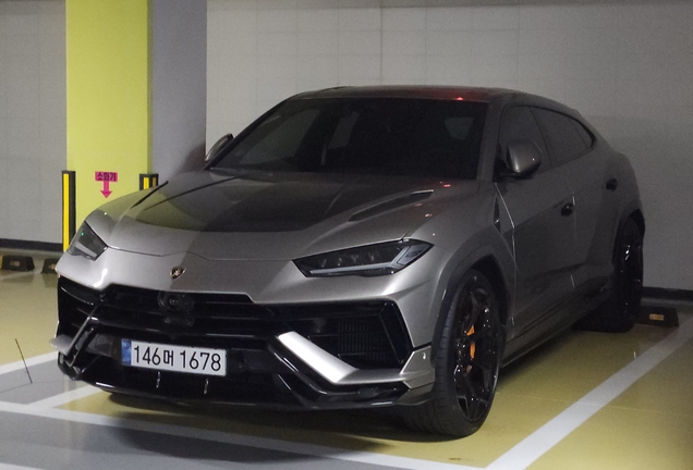 Lamborghini Urus Performante