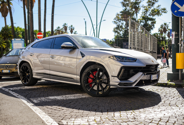 Lamborghini Urus S