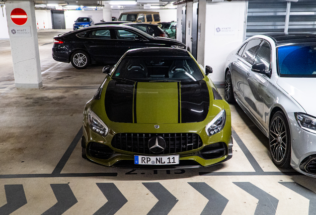 Mercedes-AMG GT S C190 2017
