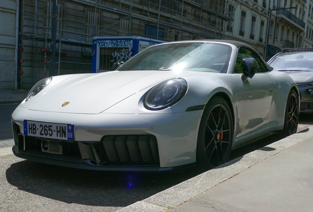 Porsche 992 Carrera 4 GTS Cabriolet MkII
