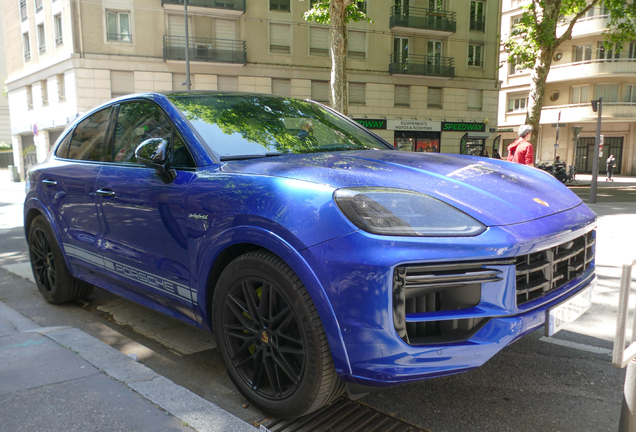 Porsche Cayenne Coupé Turbo E-Hybrid
