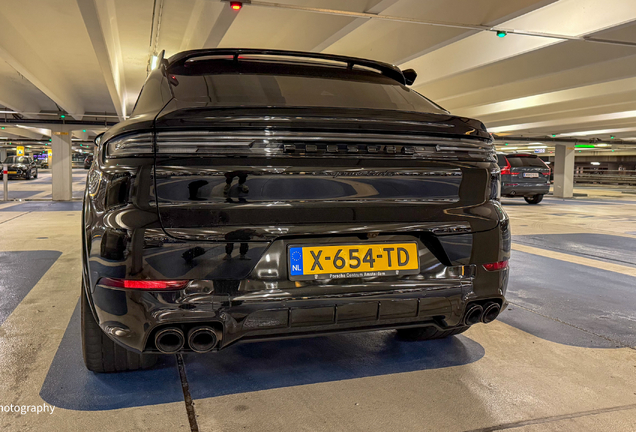 Porsche Cayenne Coupé Turbo E-Hybrid