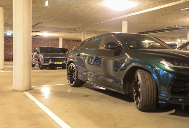 Porsche Cayenne Coupé Turbo E-Hybrid