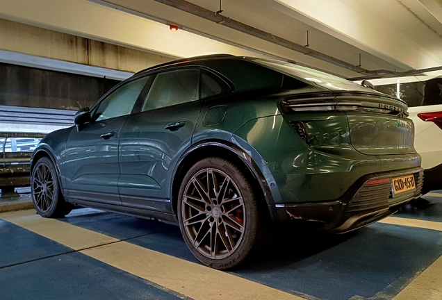 Porsche Macan EV Turbo