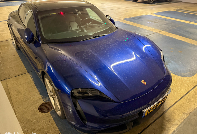 Porsche Taycan Turbo S