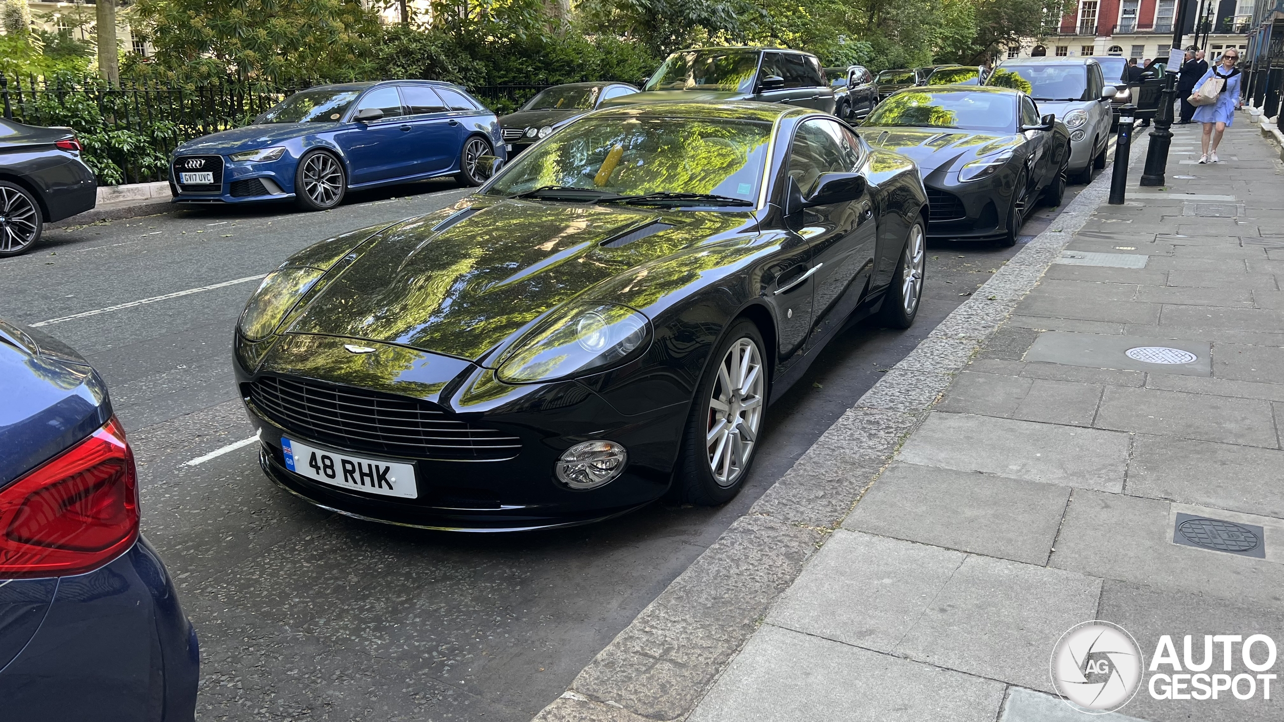 Aston Martin Vanquish S