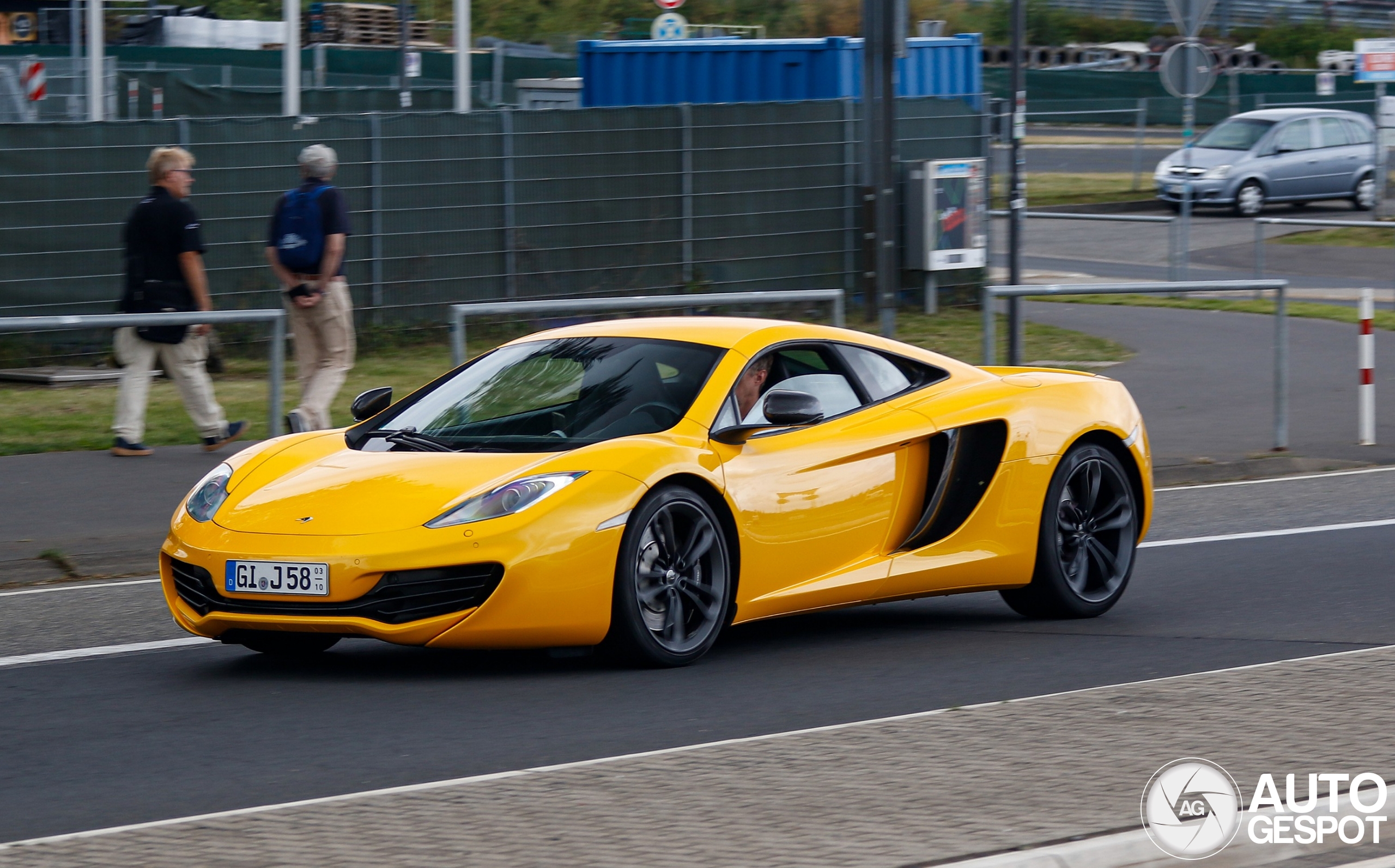 McLaren 12C
