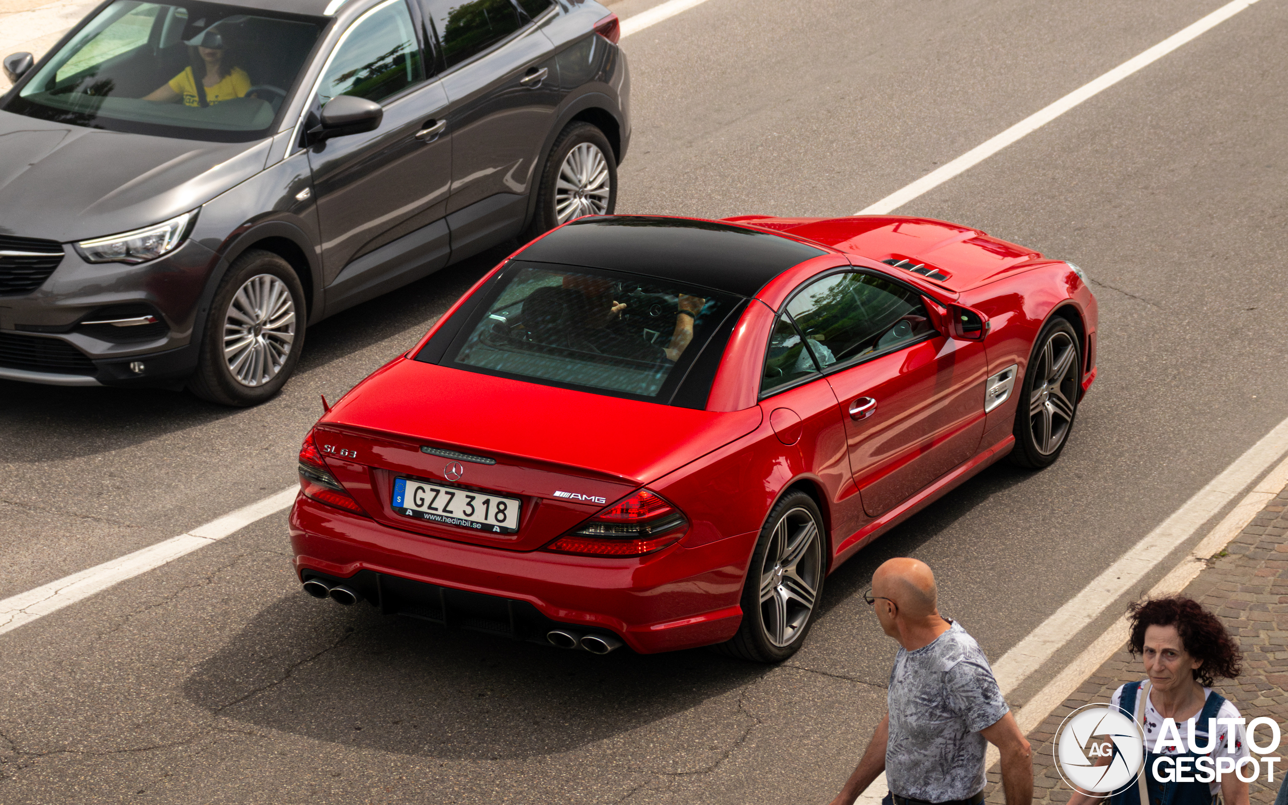 Mercedes-Benz SL 63 AMG