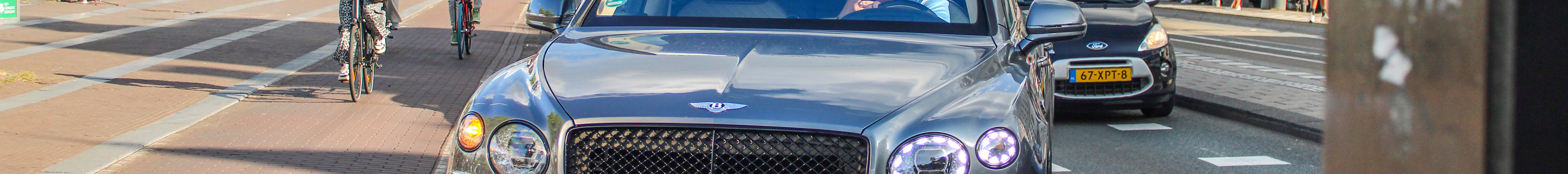 Bentley Bentayga Azure
