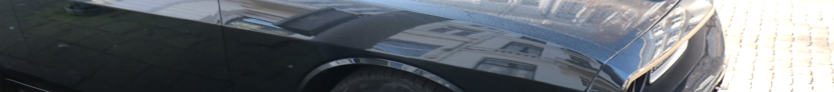 Dodge Challenger SRT-8